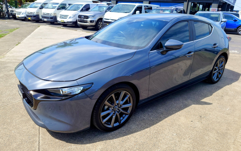 2022 Mazda 3 Evolve FWD