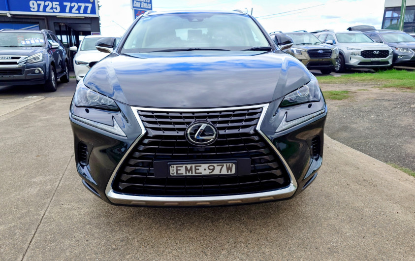 2020 Lexus NX300 Luxury (FWD)